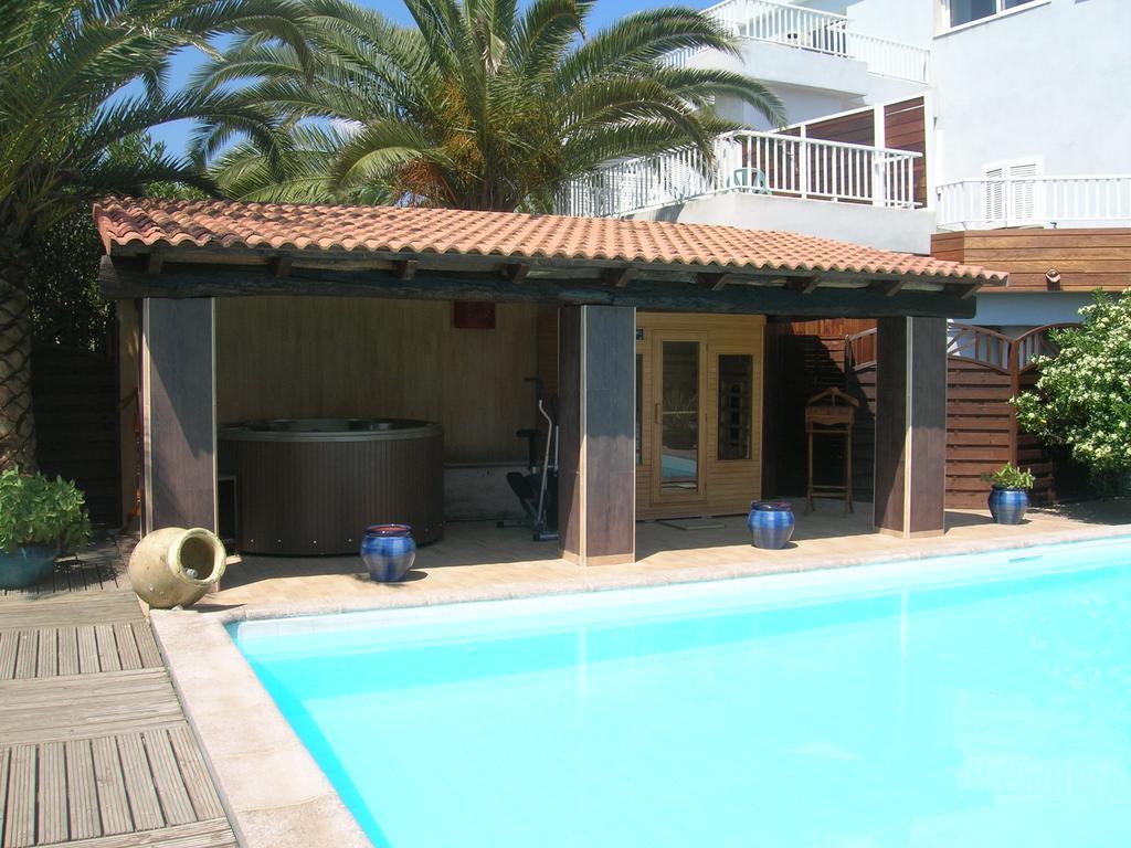 Levolle Marine Hotel Poggio Mezzana Luaran gambar
