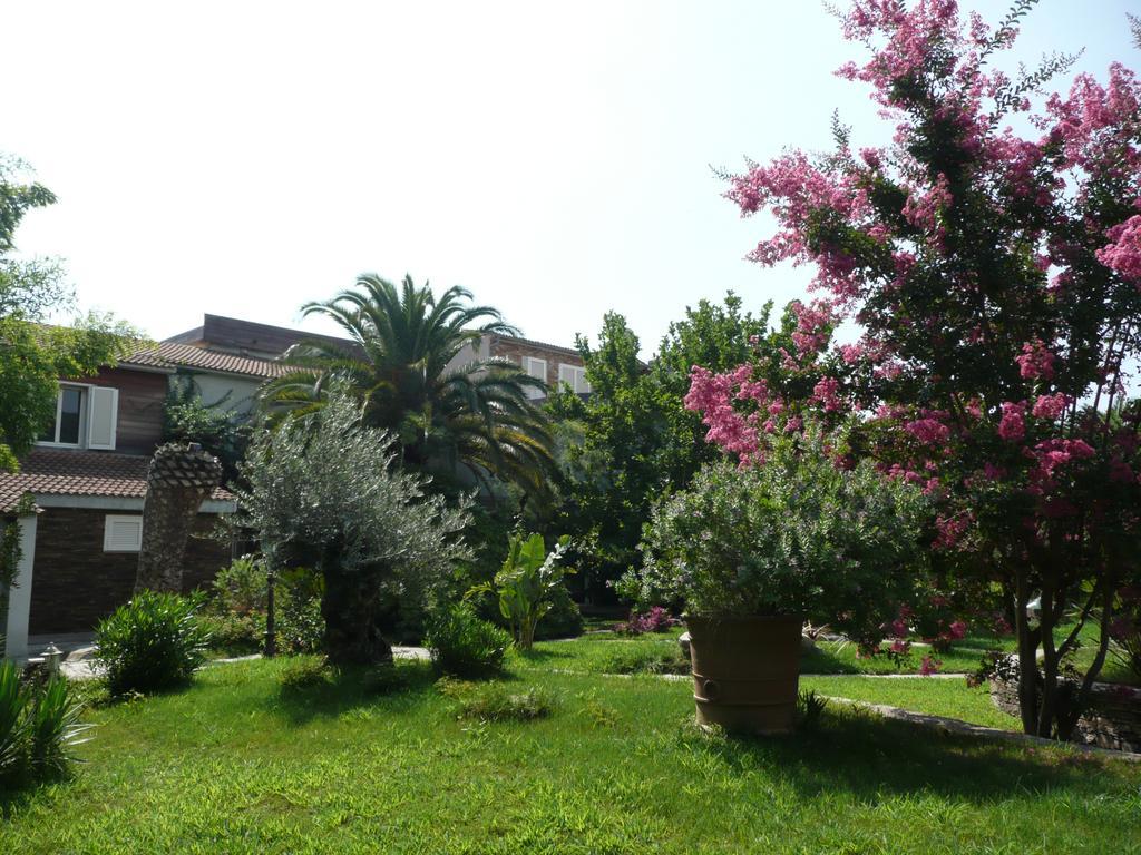 Levolle Marine Hotel Poggio Mezzana Luaran gambar